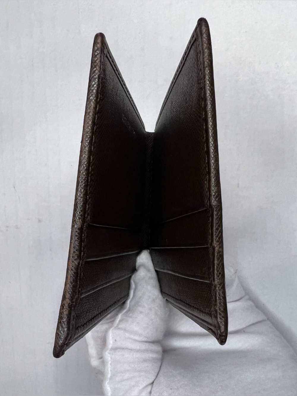 Burberry Bifold Wallet in a dark brown saffiano leather - Picture 6 of 14